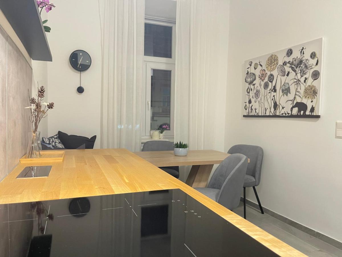 Big Apartment Βιέννη Εξωτερικό φωτογραφία